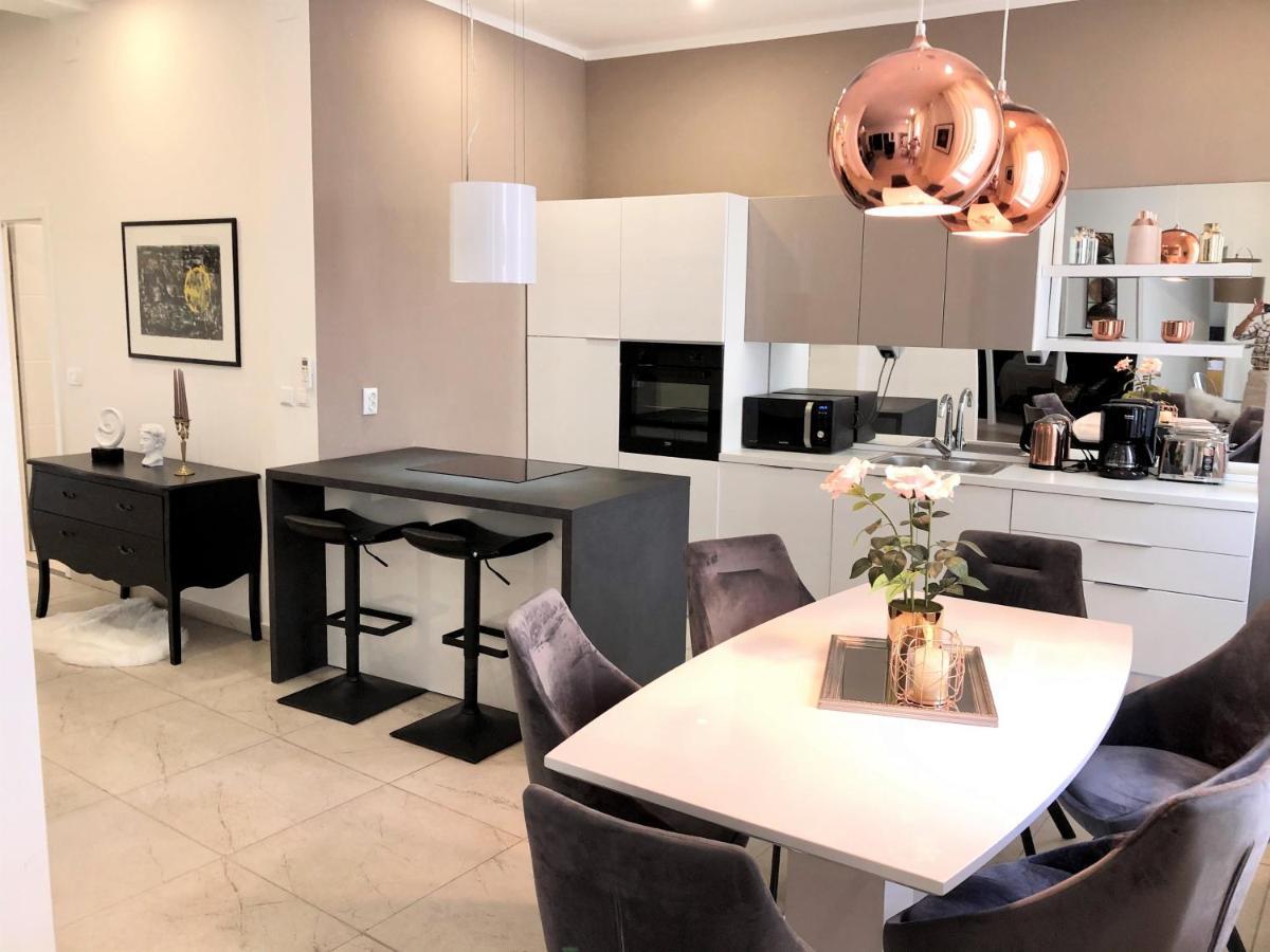 Hedone Luxury Apartment With Free Parking Пула Екстер'єр фото