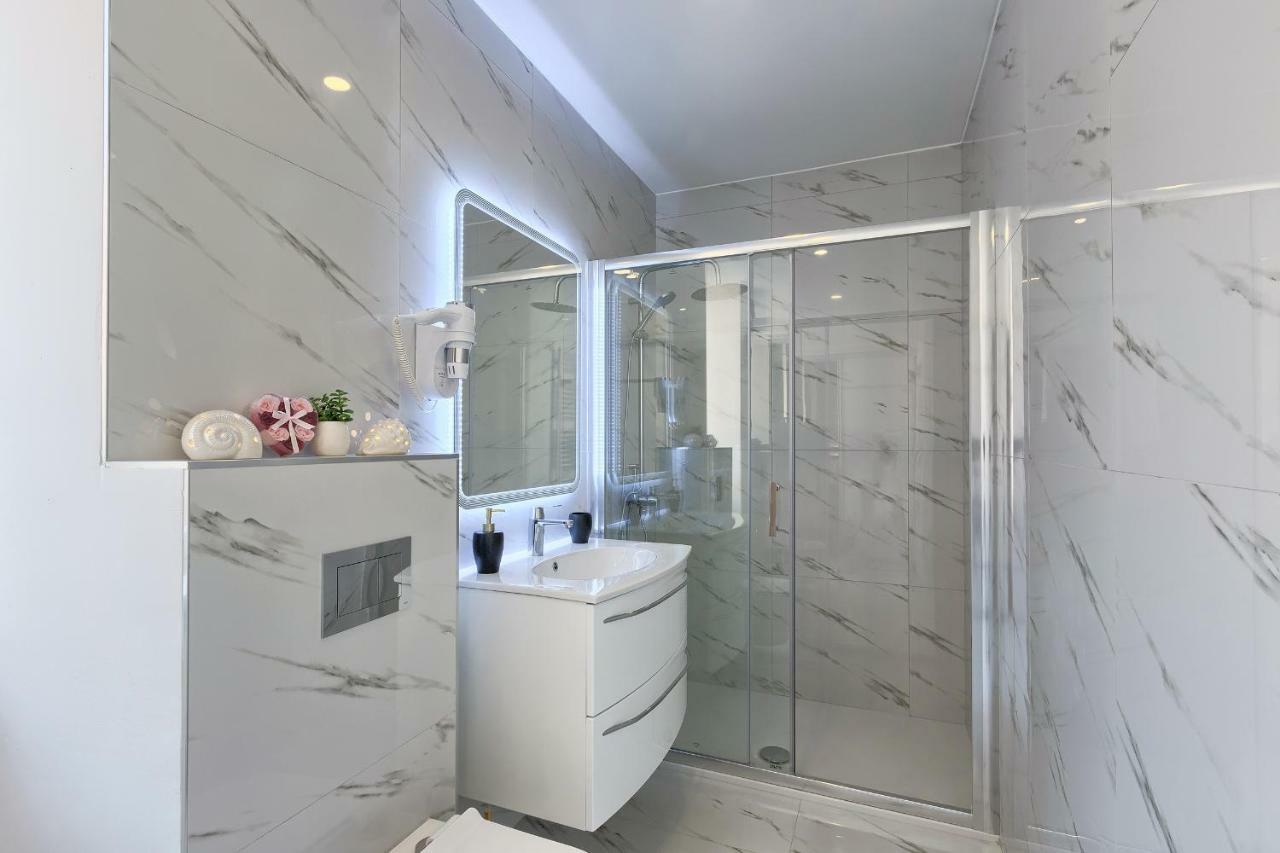 Hedone Luxury Apartment With Free Parking Пула Екстер'єр фото